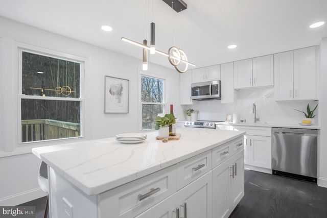 13011 RENFREW CIR, Fort Washington, MD 20744