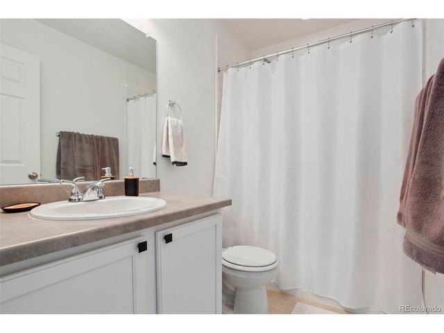 762 Eva Peak Dr, Erie, CO 80516