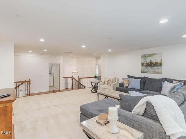 116 Eagles Watch Lane, Chapel Hill, NC 27517