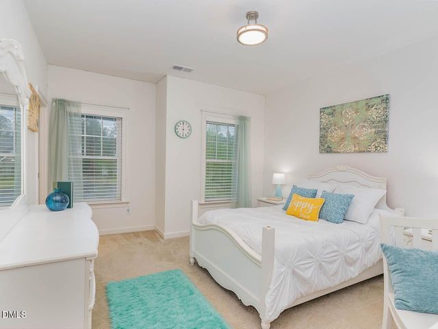 116 Eagles Watch Lane, Chapel Hill, NC 27517