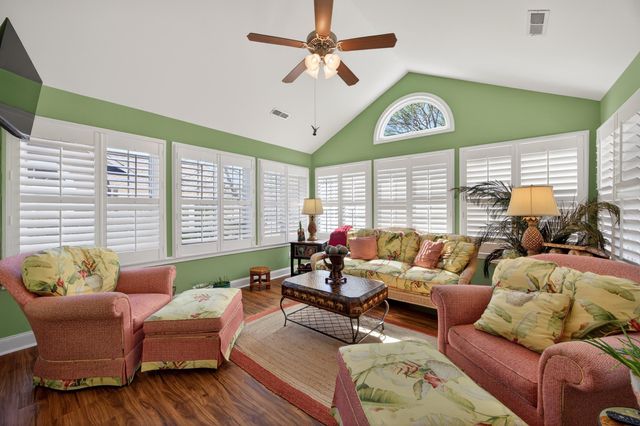 861 Carlisle Lane, Chattanooga, TN 37405