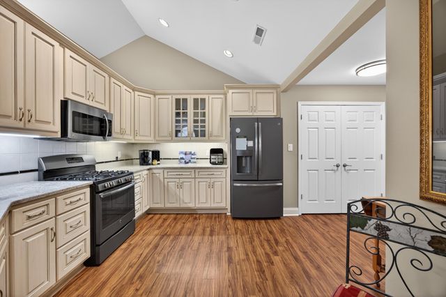 861 Carlisle Lane, Chattanooga, TN 37405