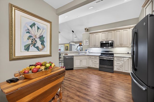 861 Carlisle Lane, Chattanooga, TN 37405