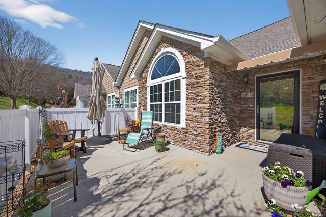 861 Carlisle Lane, Chattanooga, TN 37405