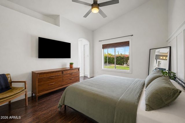 8534 W CHARLESTON Avenue, Peoria, AZ 85382