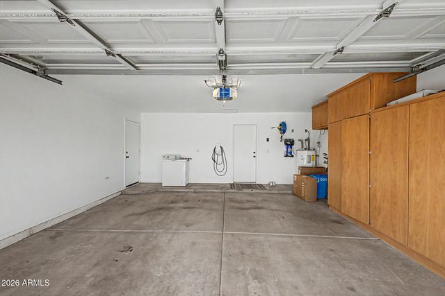 8534 W CHARLESTON Avenue, Peoria, AZ 85382