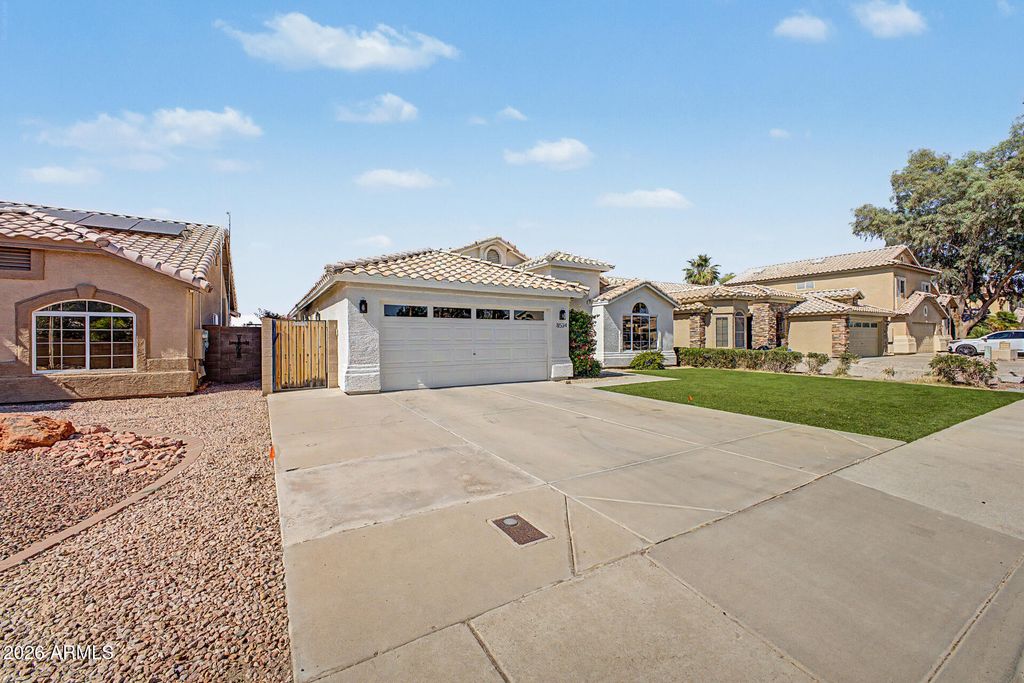 8534 W CHARLESTON Avenue, Peoria, AZ 85382 — photo 3