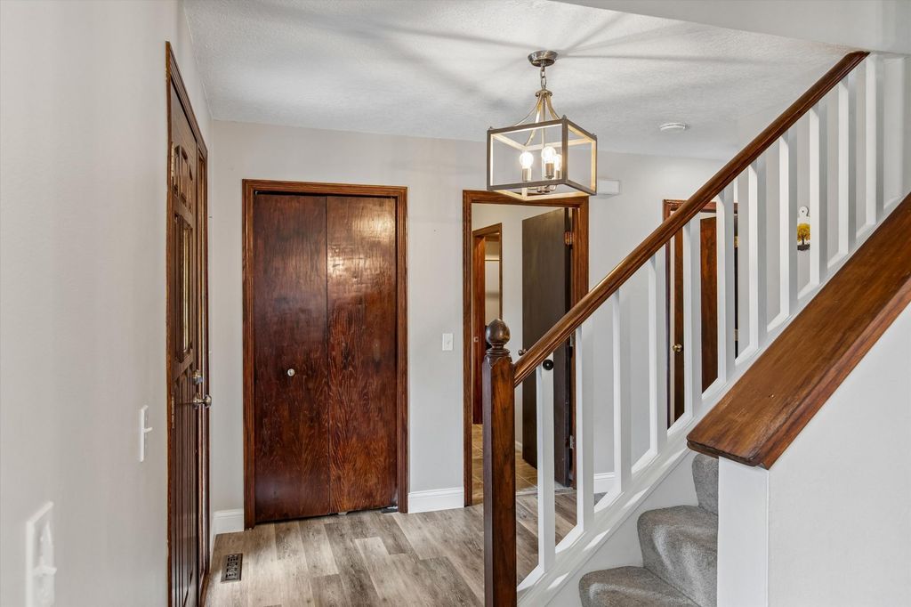 20374 Kensington Way, Lakeville, MN 55044 — photo 5