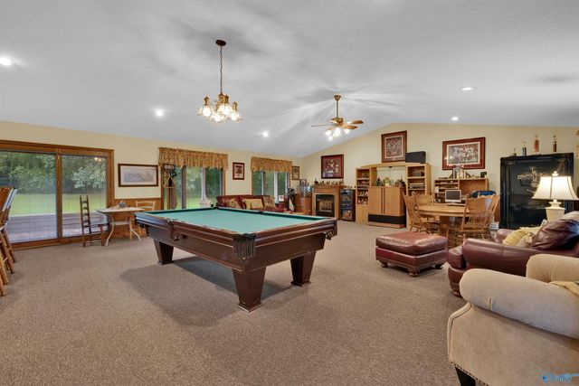 6702 Quail Hollow Drive NW, Fort Payne, AL 35967