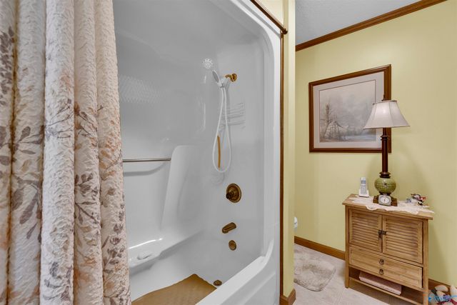 6702 Quail Hollow Drive NW, Fort Payne, AL 35967