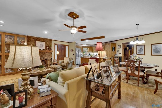 6702 Quail Hollow Drive NW, Fort Payne, AL 35967