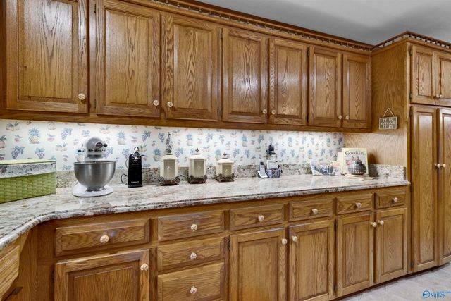 6702 Quail Hollow Drive NW, Fort Payne, AL 35967