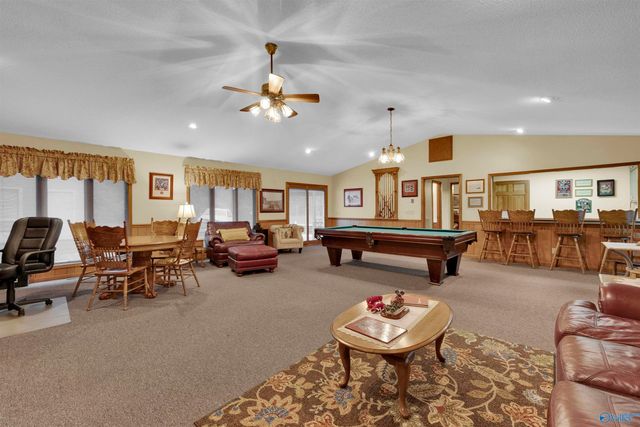 6702 Quail Hollow Drive NW, Fort Payne, AL 35967