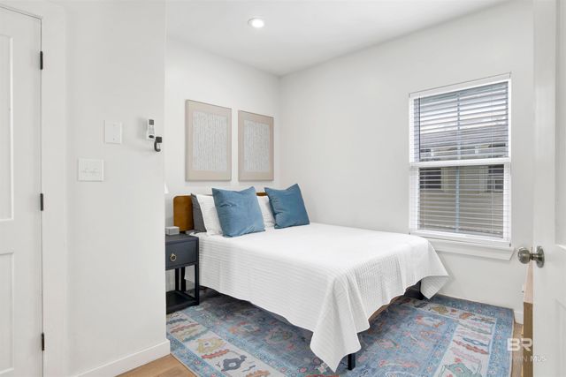 555 Congress Street, Mobile, AL 36603