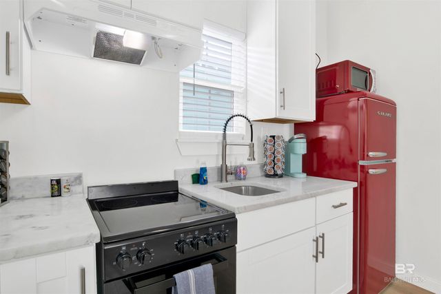 555 Congress Street, Mobile, AL 36603