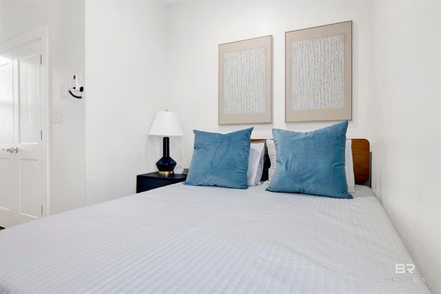 555 Congress Street, Mobile, AL 36603