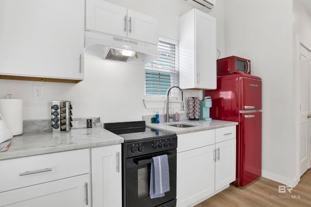 555 Congress Street, Mobile, AL 36603