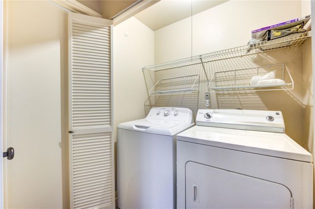 4144 Greystone Way 306, Sugar Land, TX 77479