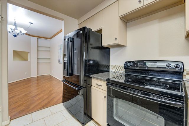 4144 Greystone Way 306, Sugar Land, TX 77479