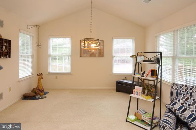 105 HAWTHORNE CT, Wyomissing, PA 19610