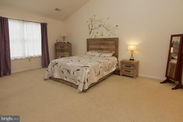 105 HAWTHORNE CT, Wyomissing, PA 19610