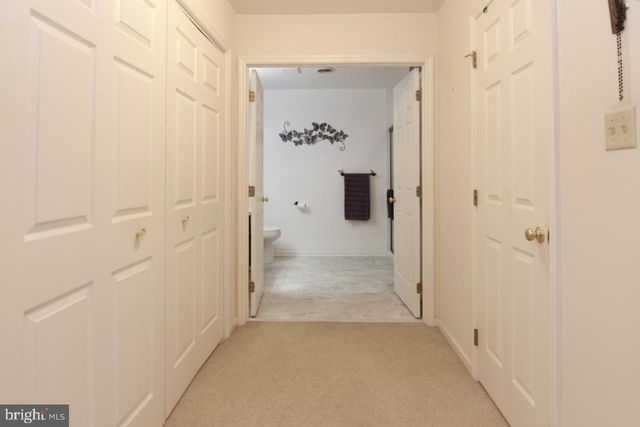 105 HAWTHORNE CT, Wyomissing, PA 19610