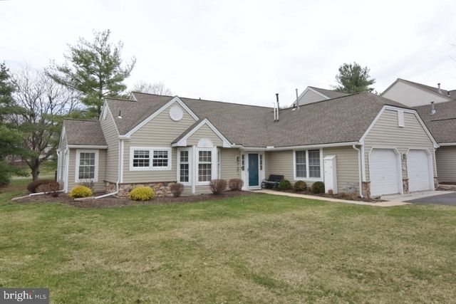 105 HAWTHORNE CT, Wyomissing, PA 19610