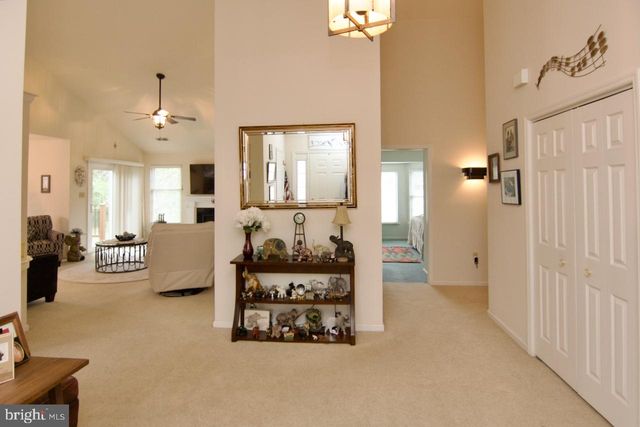 105 HAWTHORNE CT, Wyomissing, PA 19610