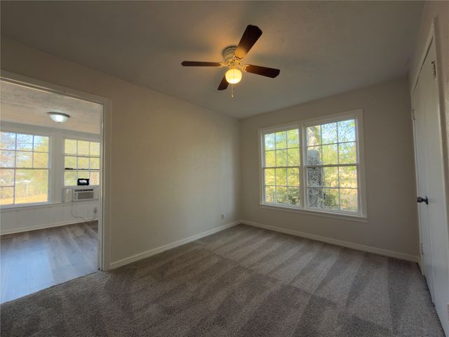 2913 Avenue A, Fort Worth, TX 76105