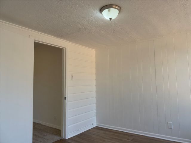 2913 Avenue A, Fort Worth, TX 76105