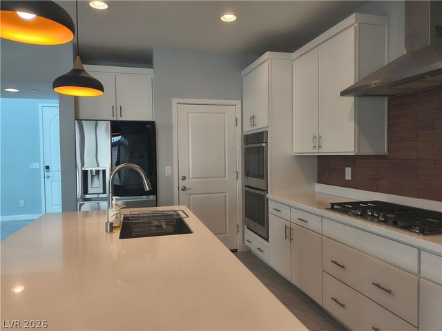 11584 Porcupine Gorge Street, Las Vegas, NV 89138