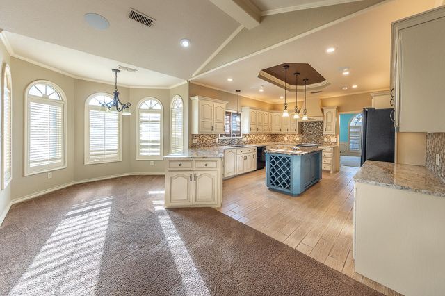 6604 3rd Street, Lubbock, TX 79416