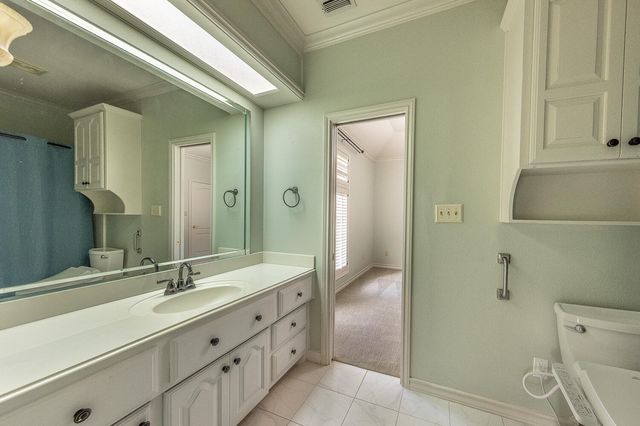 6604 3rd Street, Lubbock, TX 79416