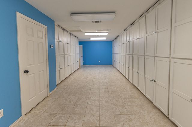 6604 3rd Street, Lubbock, TX 79416