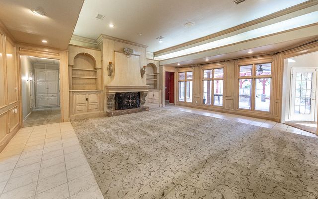 6604 3rd Street, Lubbock, TX 79416