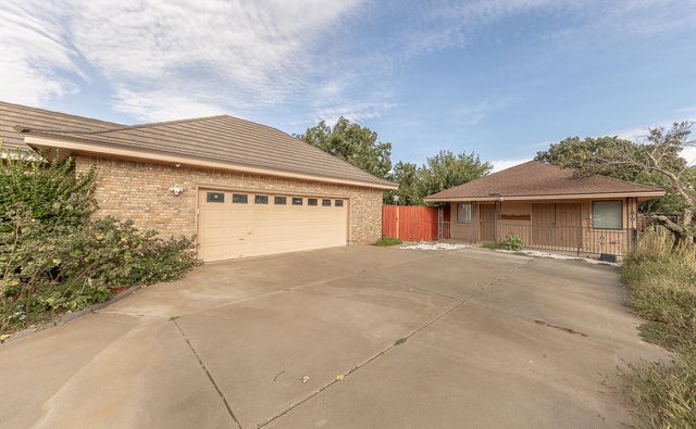 6604 3rd Street, Lubbock, TX 79416