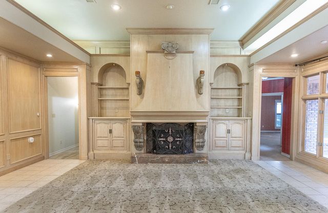 6604 3rd Street, Lubbock, TX 79416