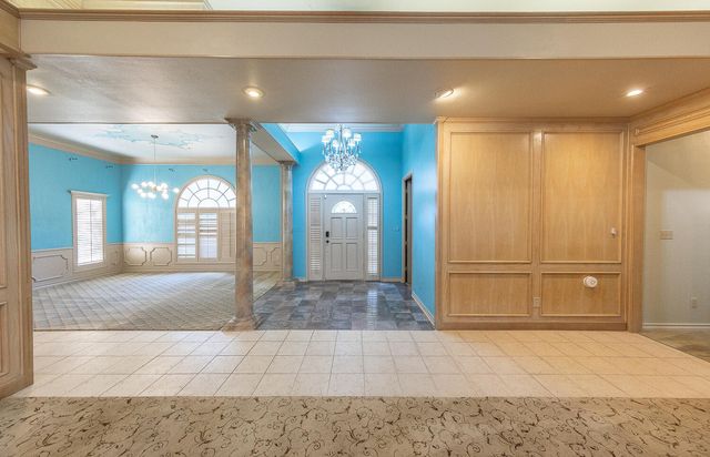 6604 3rd Street, Lubbock, TX 79416