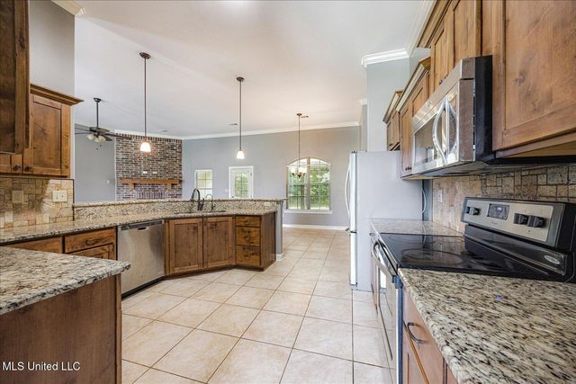 3909 Glenda Gail Street, Southaven, MS 38672