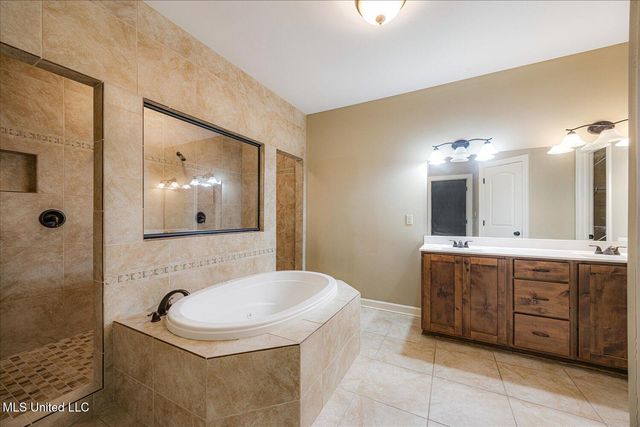3909 Glenda Gail Street, Southaven, MS 38672