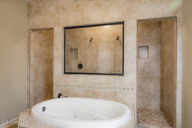 3909 Glenda Gail Street, Southaven, MS 38672