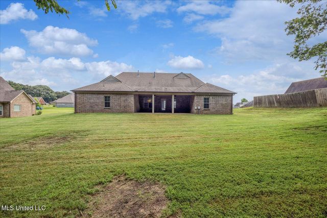 3909 Glenda Gail Street, Southaven, MS 38672