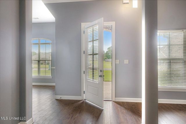 3909 Glenda Gail Street, Southaven, MS 38672