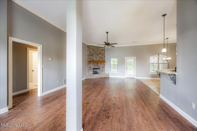 3909 Glenda Gail Street, Southaven, MS 38672