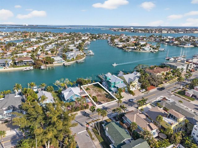 2505 PASS A GRILLE WAY, St Pete Beach, FL 33706