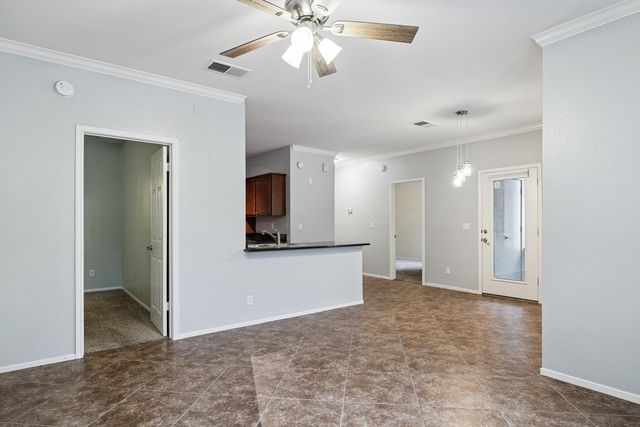 7009 E Acoma Drive 2105, Scottsdale, AZ 85254