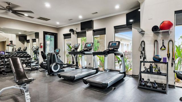 7009 E Acoma Drive 2105, Scottsdale, AZ 85254