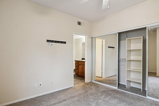 7009 E Acoma Drive 2105, Scottsdale, AZ 85254