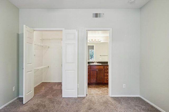 7009 E Acoma Drive 2105, Scottsdale, AZ 85254