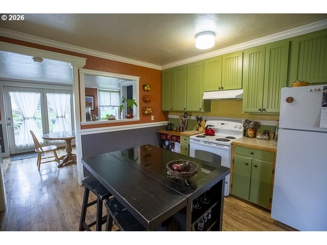 204 CROOK Ave, La Grande, OR 97850